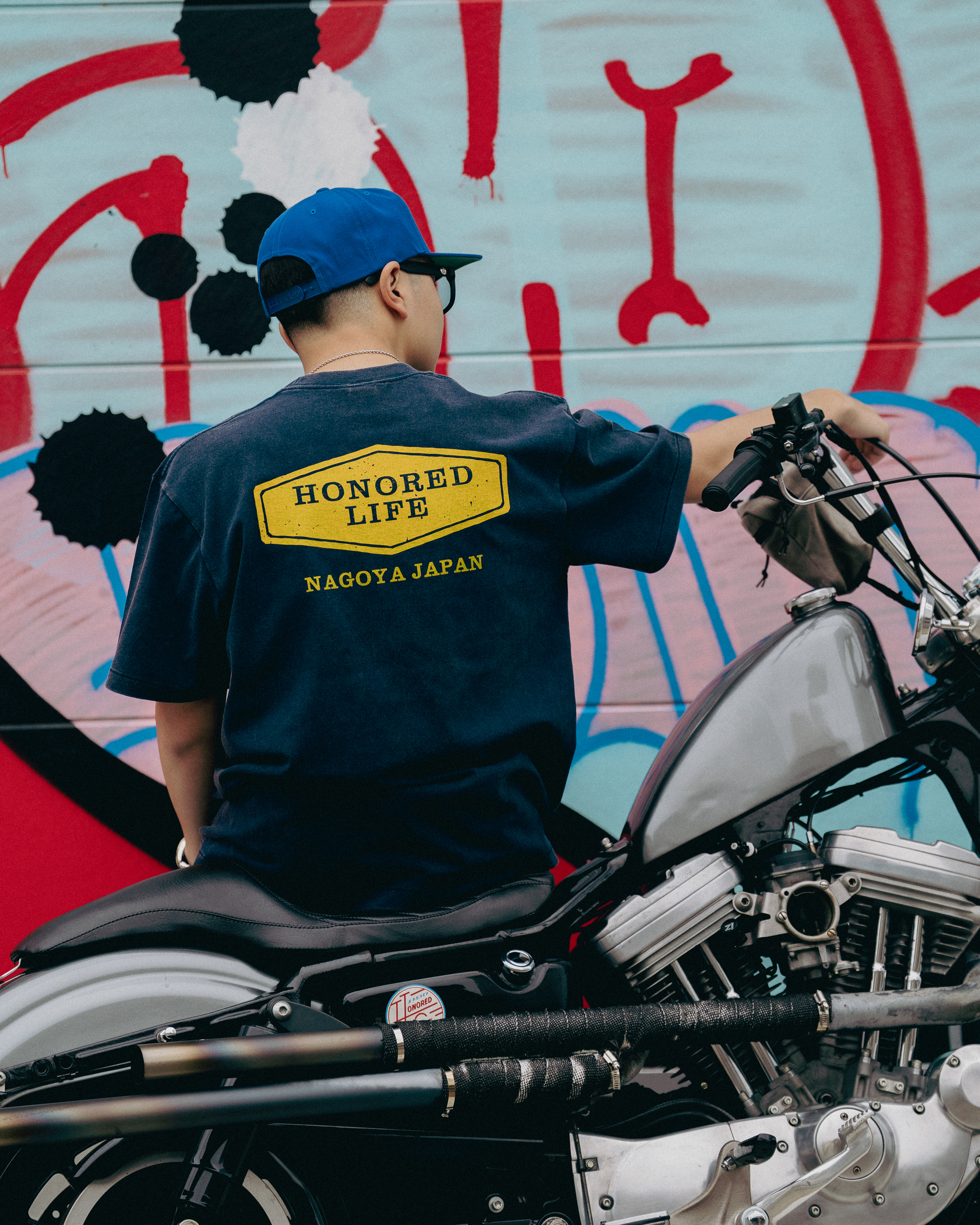 HL BAR LOGO TEE FADE NAVY - 画像 (3)